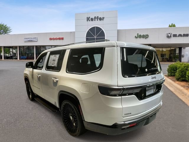 Used 2026 Jeep Grand Wagoneer 2WD w/ Premium Group I image 4