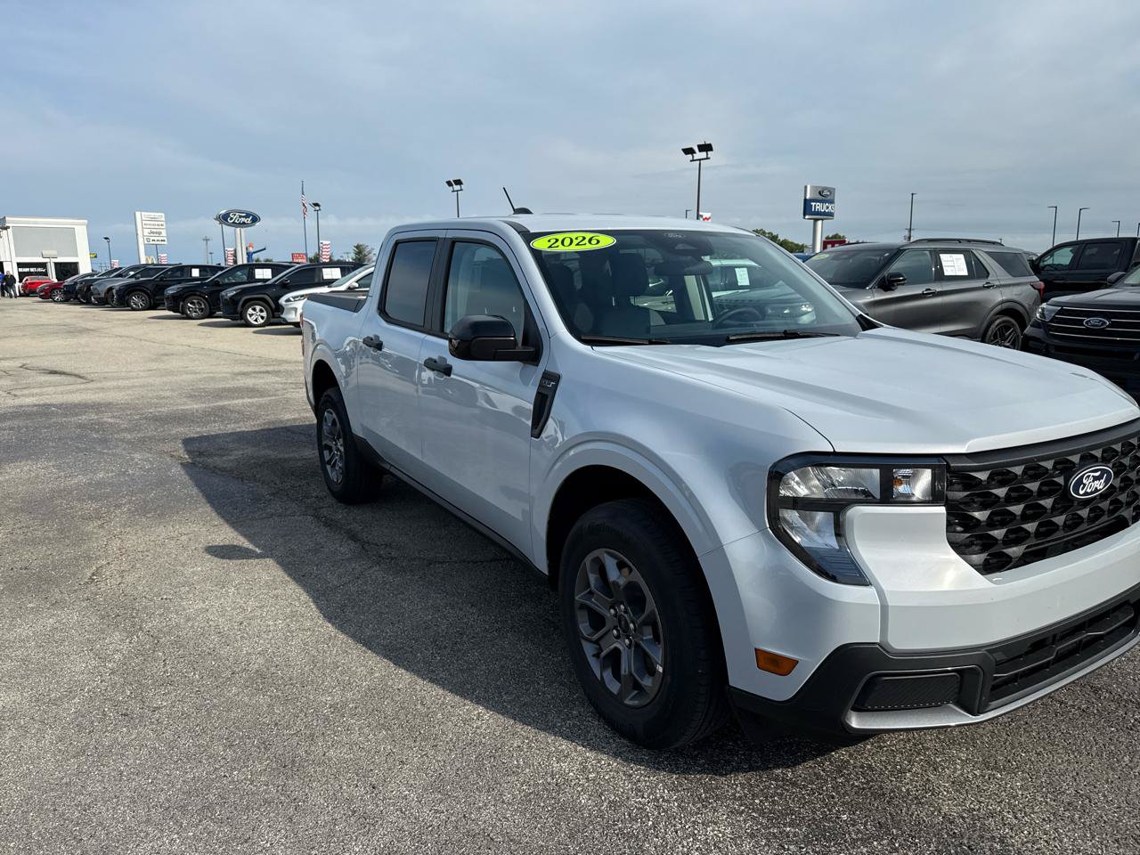 New 2026 Ford Maverick XLT w/ XLT Luxury Package FWD image 2