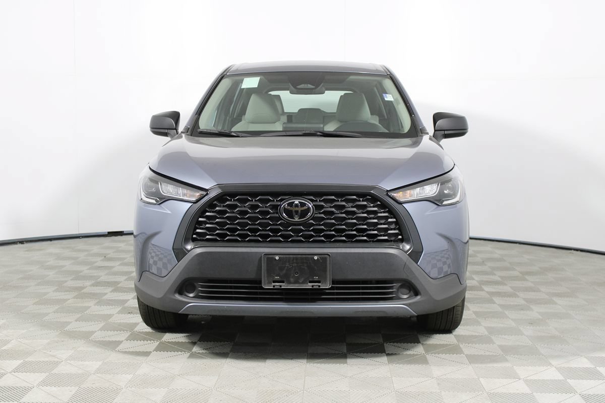 Used 2025 Toyota Corolla Cross L FWD image 33
