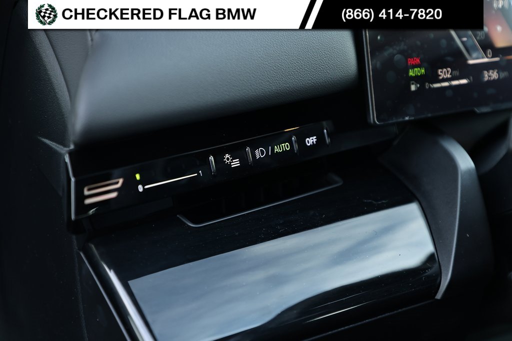 Certified 2025 BMW 530i w/ Premium Package image 20