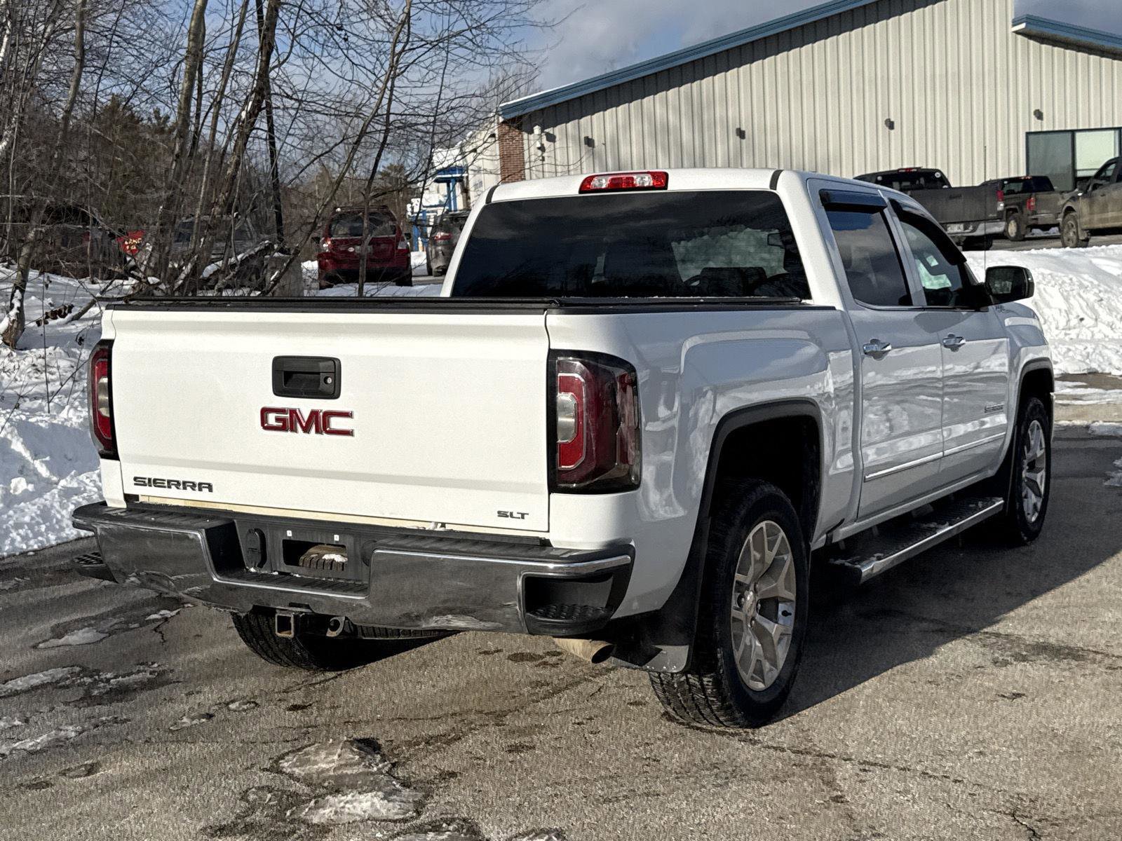 Used 2018 GMC Sierra 1500 SLT w/ SLT Premium Package image 7