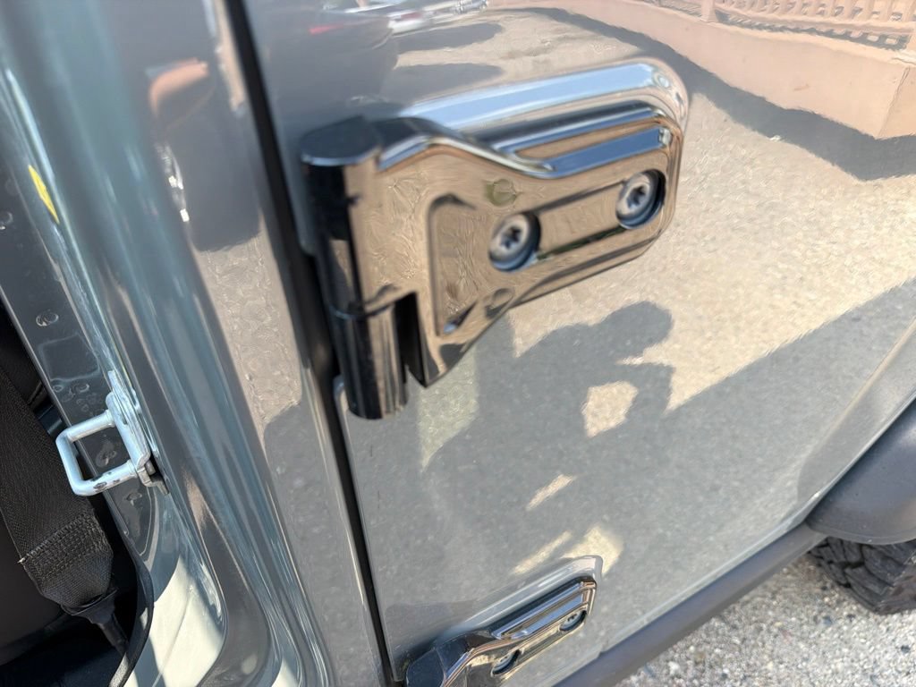 Used 2022 Jeep Wrangler Unlimited Sport AWD/4WD image 32