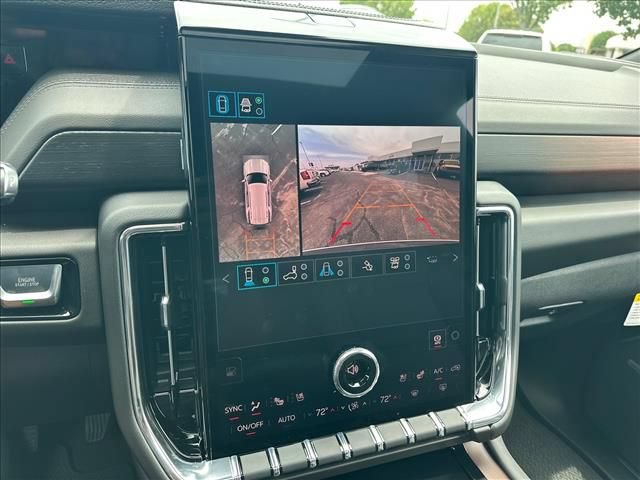 New 2026 GMC Yukon Denali w/ Denali Reserve Package AWD/4WD image 36