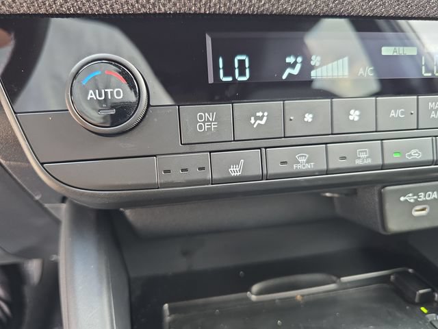 Certified 2026 Subaru Outback Premium AWD/4WD image 19