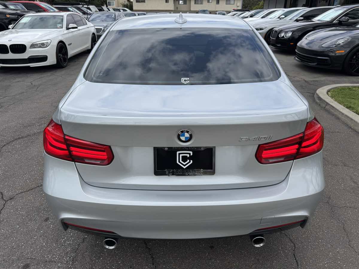 Used 2018 BMW 340i Sedan RWD image 5