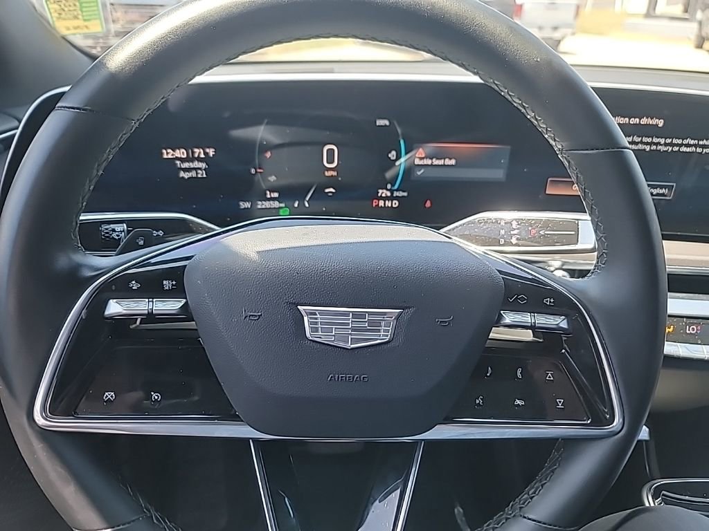 Certified 2024 Cadillac Lyriq Tech w/ Driver Assist Package AWD/4WD image 18