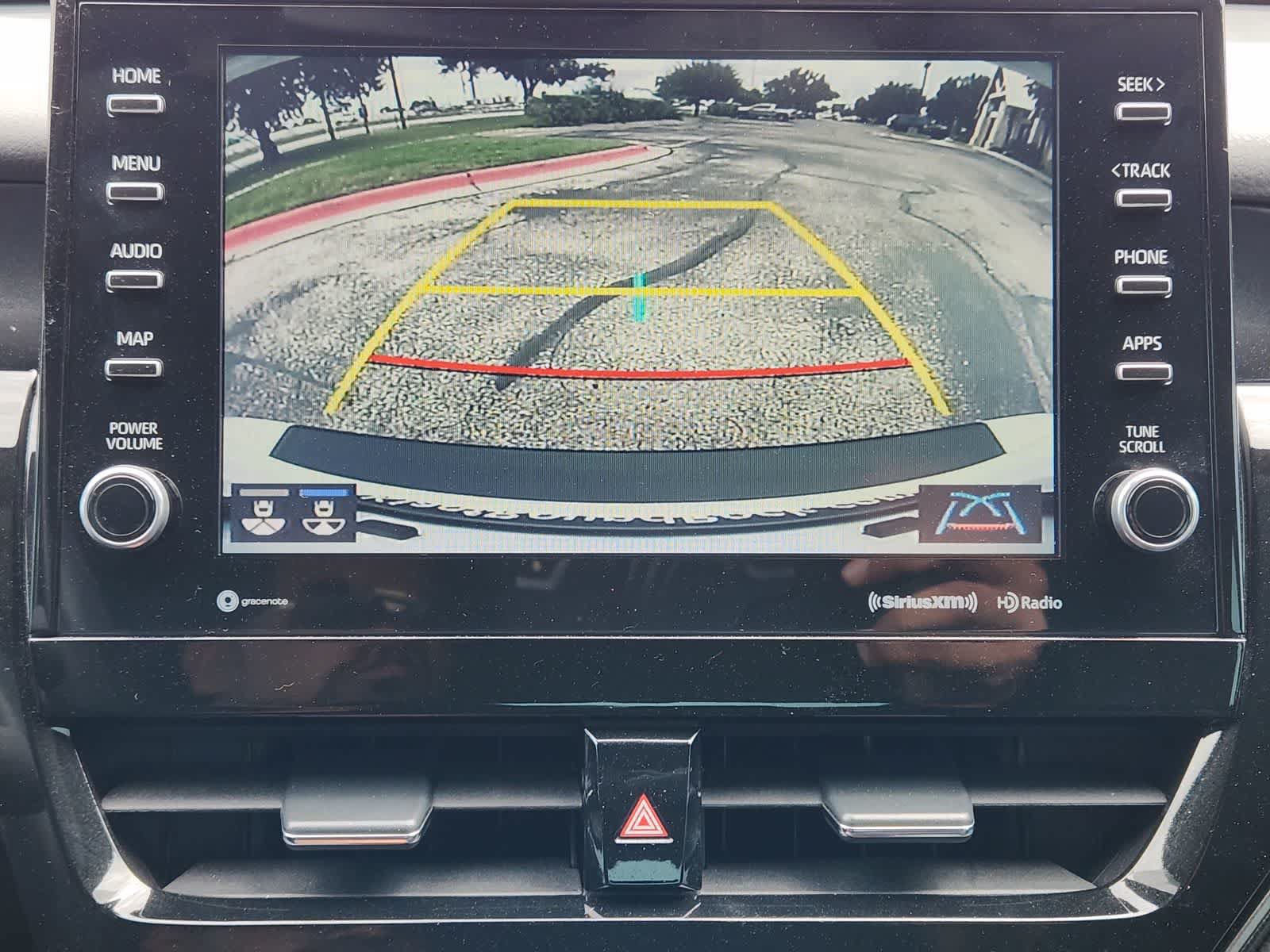 Used 2022 Toyota Camry XSE FWD image 16