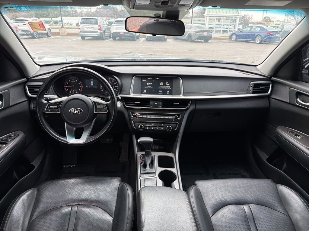 Used 2020 Kia Optima SE image 22