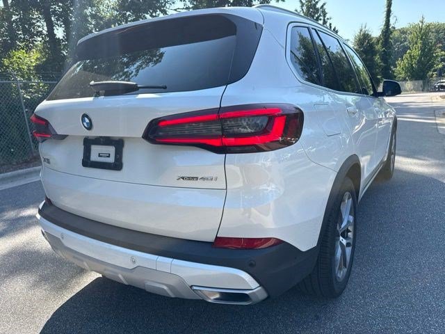 Used 2023 BMW X5 xDrive40i w/ Premium Package AWD/4WD image 13