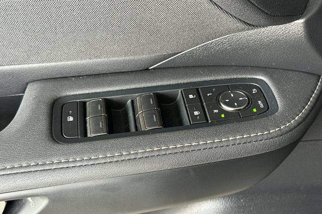 Used 2026 Lexus TX 500h AWD w/ Technology Package image 13