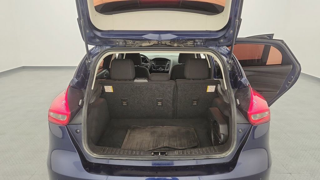 Used 2017 Ford Focus SEL FWD image 21