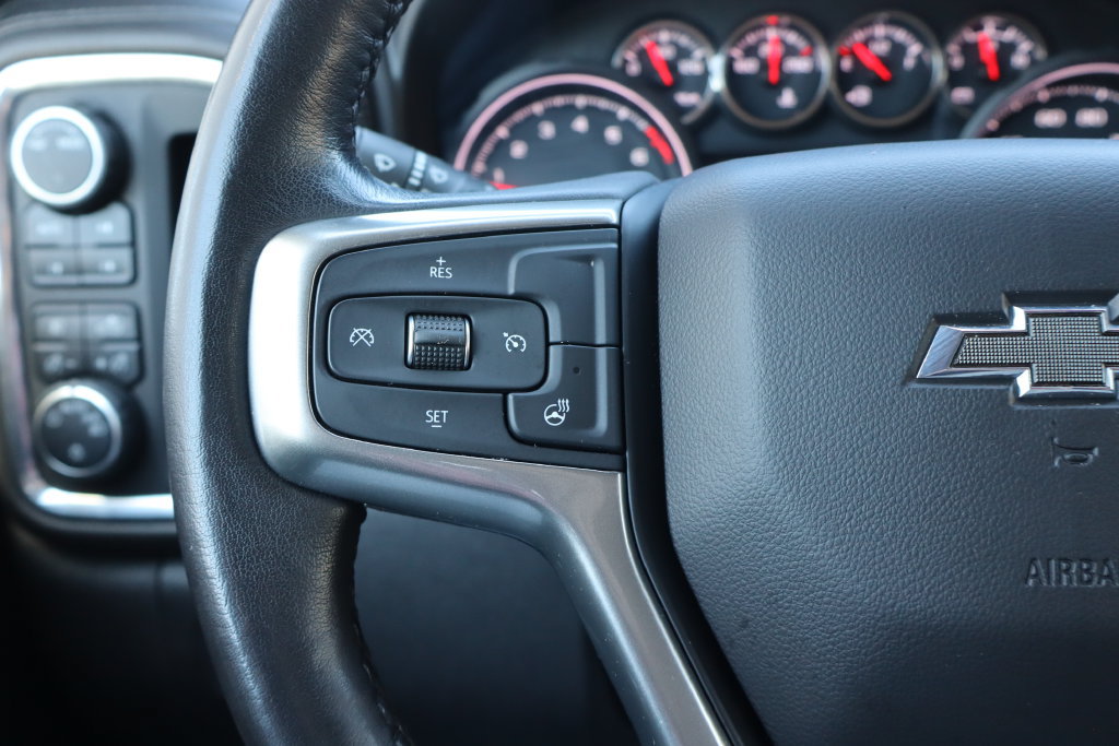Used 2020 Chevrolet Silverado 1500 LT Trail Boss AWD/4WD image 7