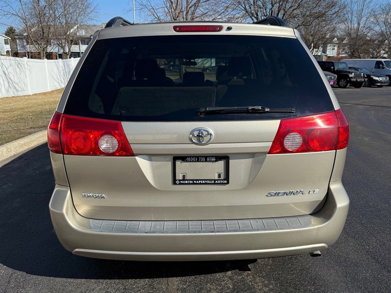 Used 2006 Toyota Sienna CE image 6