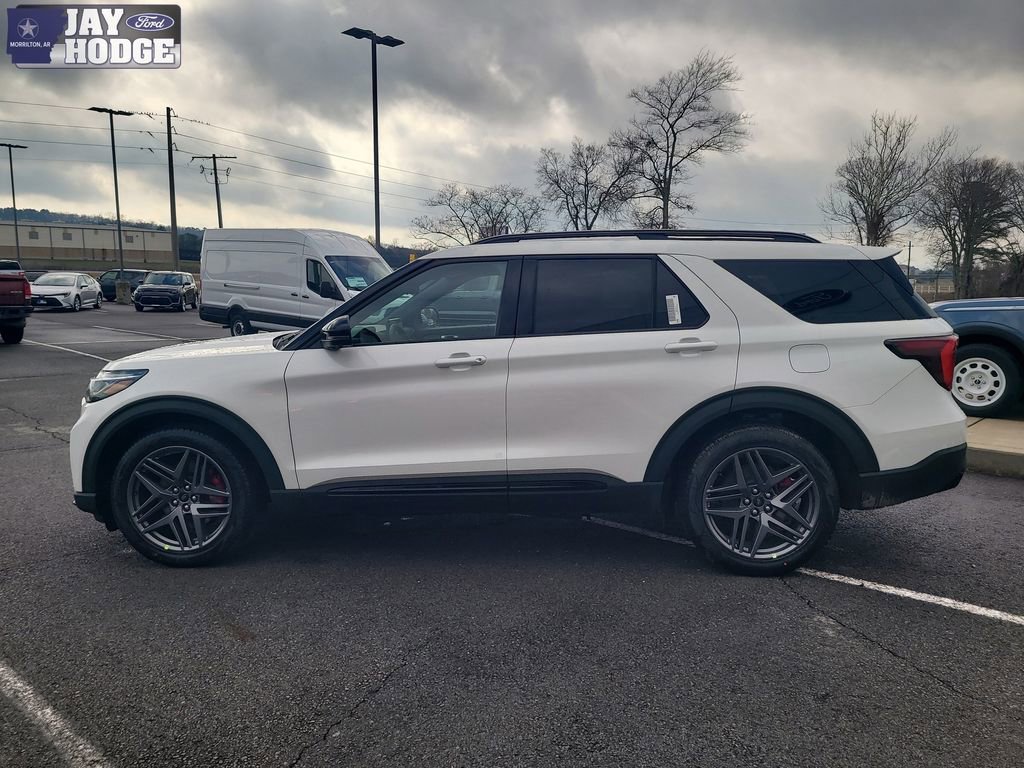 New 2026 Ford Explorer ST w/ Sun And Sound Package image 6