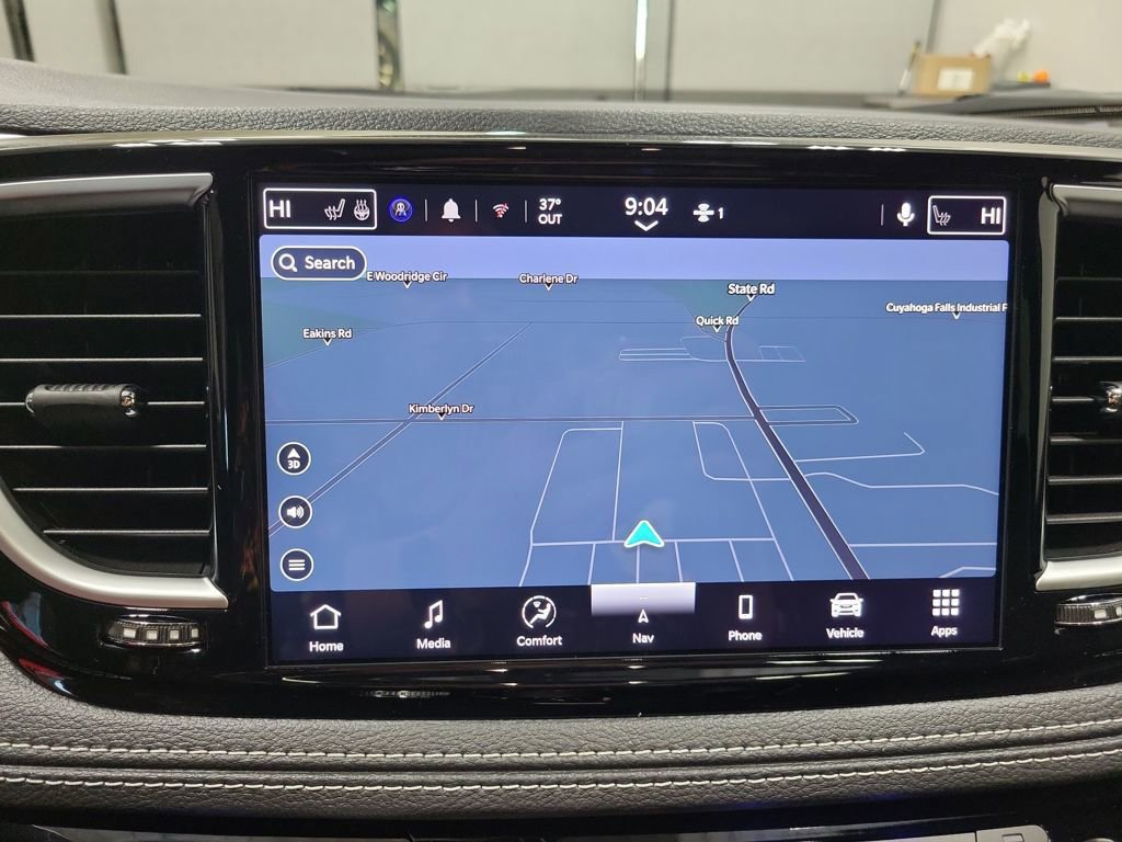 New 2026 Chrysler Pacifica Limited w/ S Appearance Package image 21