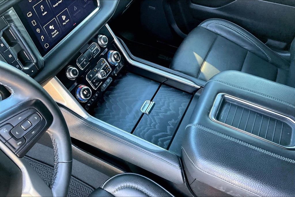 Used 2023 GMC Yukon Denali image 15