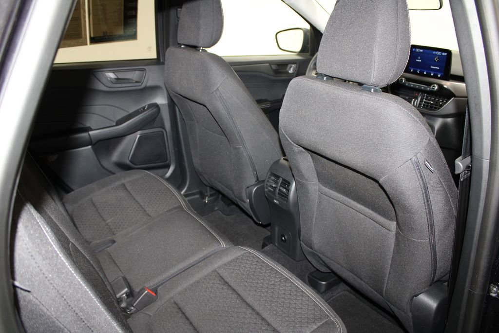 Used 2024 Ford Escape Active image 31