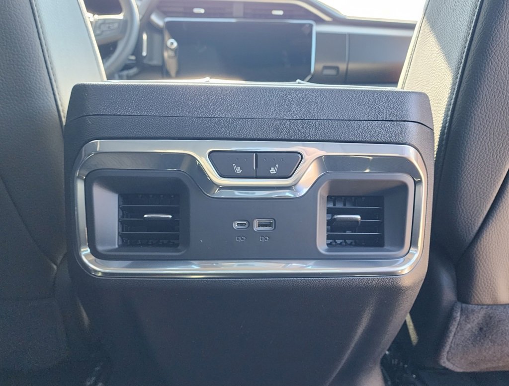 New 2026 GMC Sierra 2500 Denali w/ Denali Reserve Package image 52