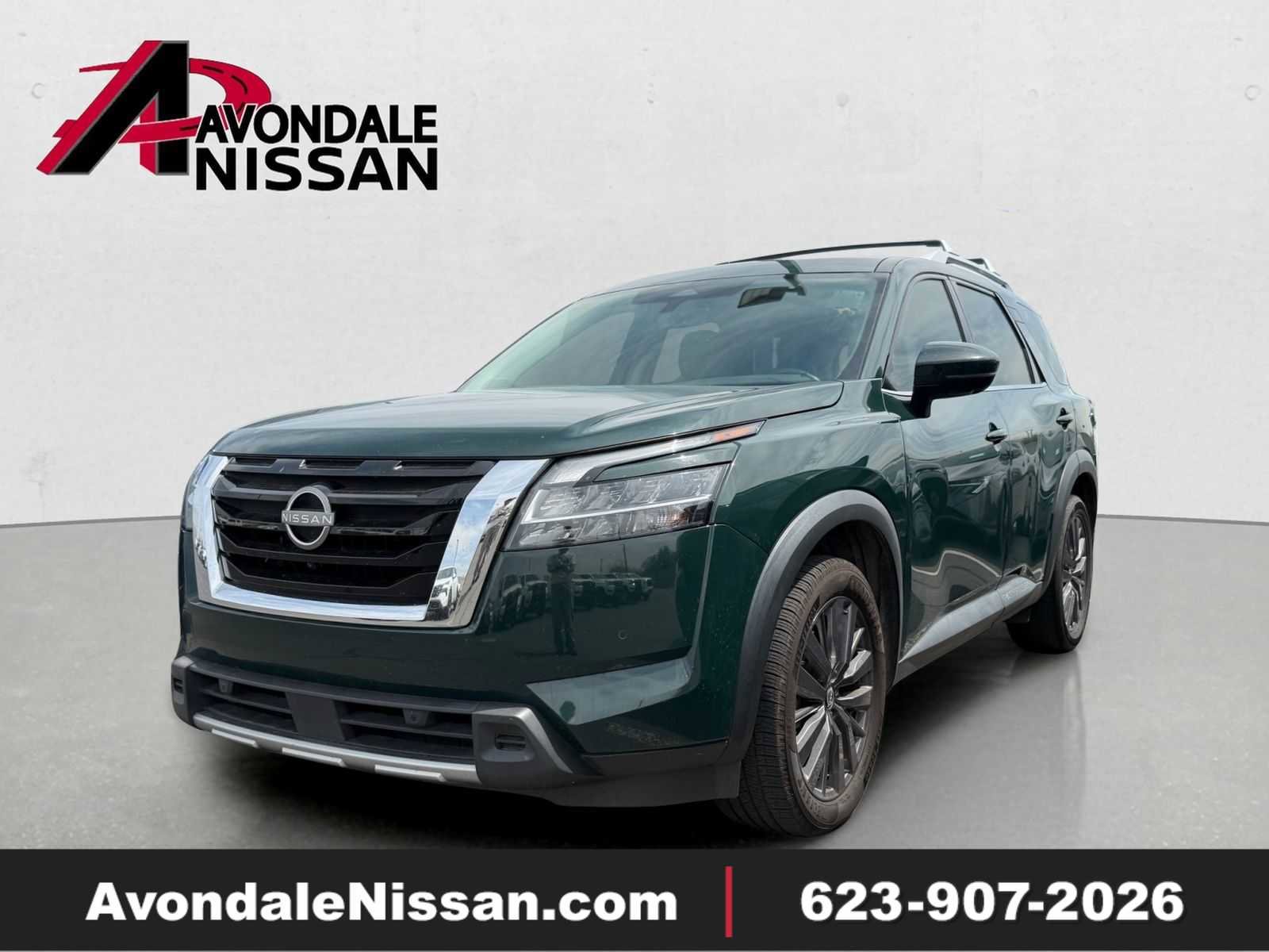 Used 2023 Nissan Pathfinder SL w/ SL Premium Package image 1