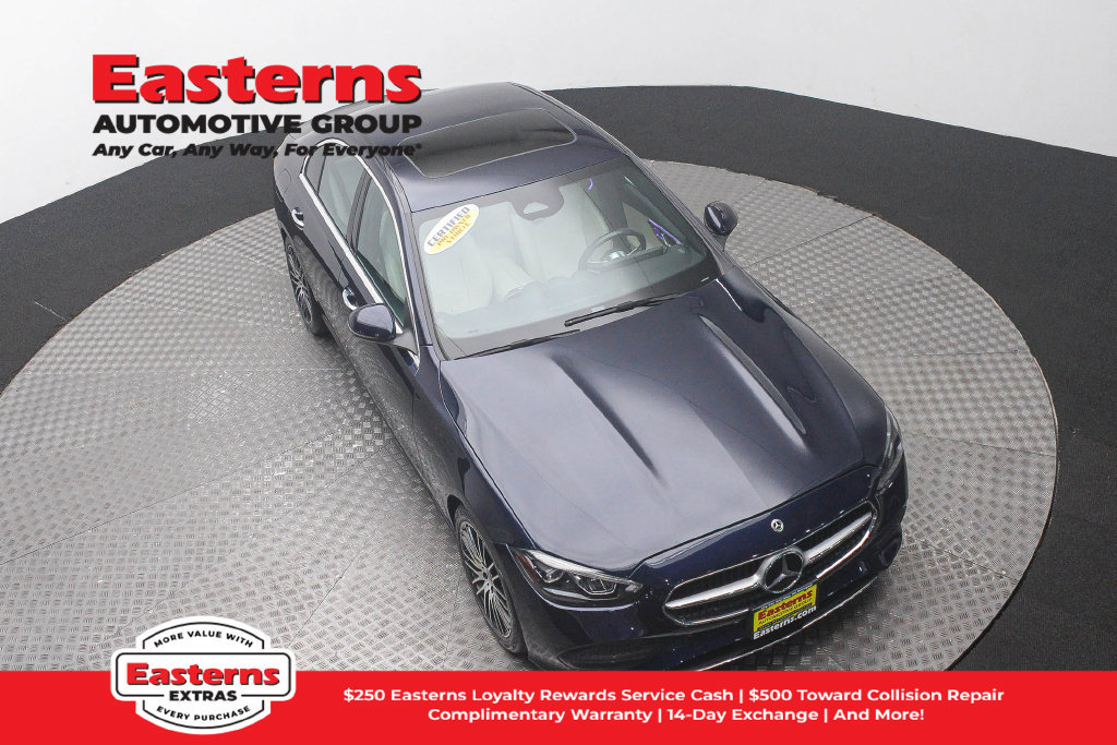 Used 2023 Mercedes-Benz C 300 4MATIC Sedan image 4