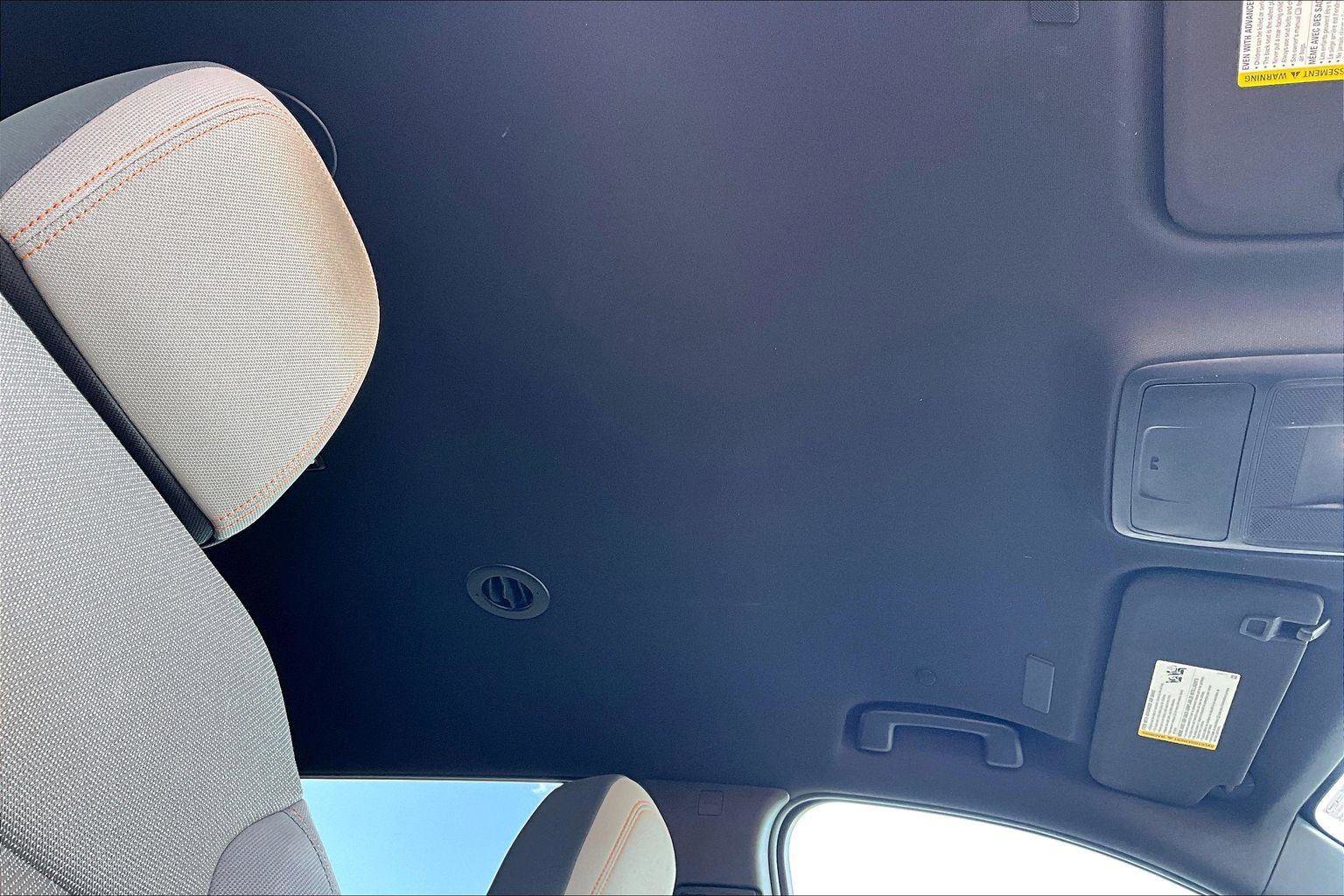 Used 2024 Chevrolet Traverse LT w/ LPO, Floor Liner Package image 23