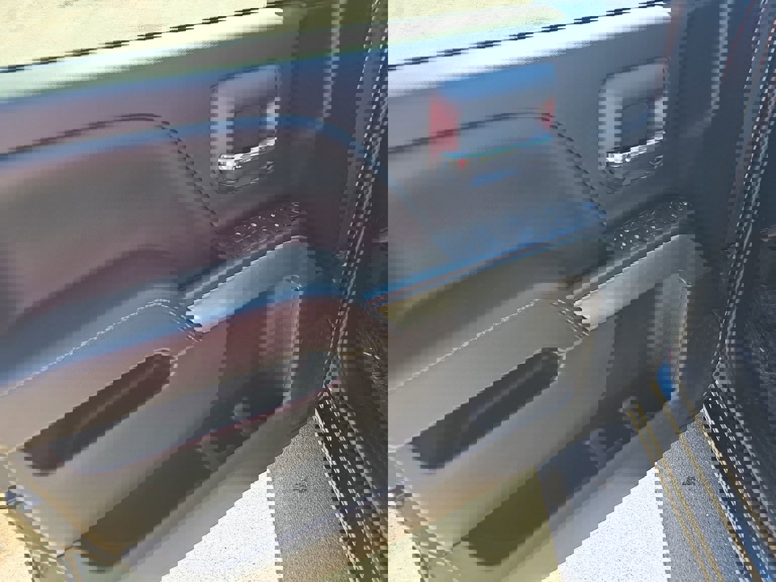 Used 2017 Chevrolet Silverado 1500 LT w/ All Star Edition image 11