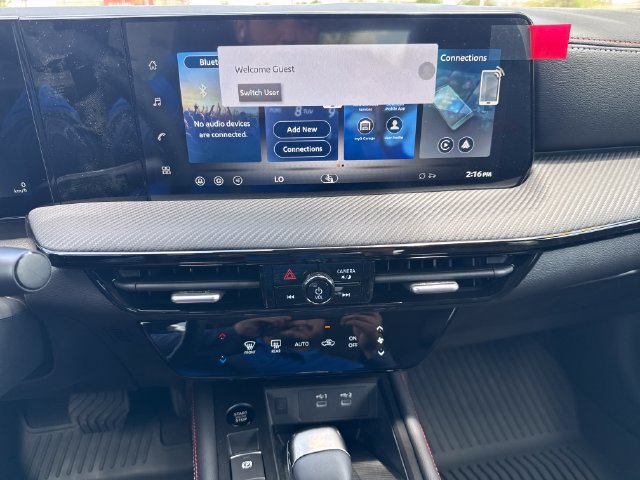 New 2026 Nissan Kicks SR AWD/4WD image 23