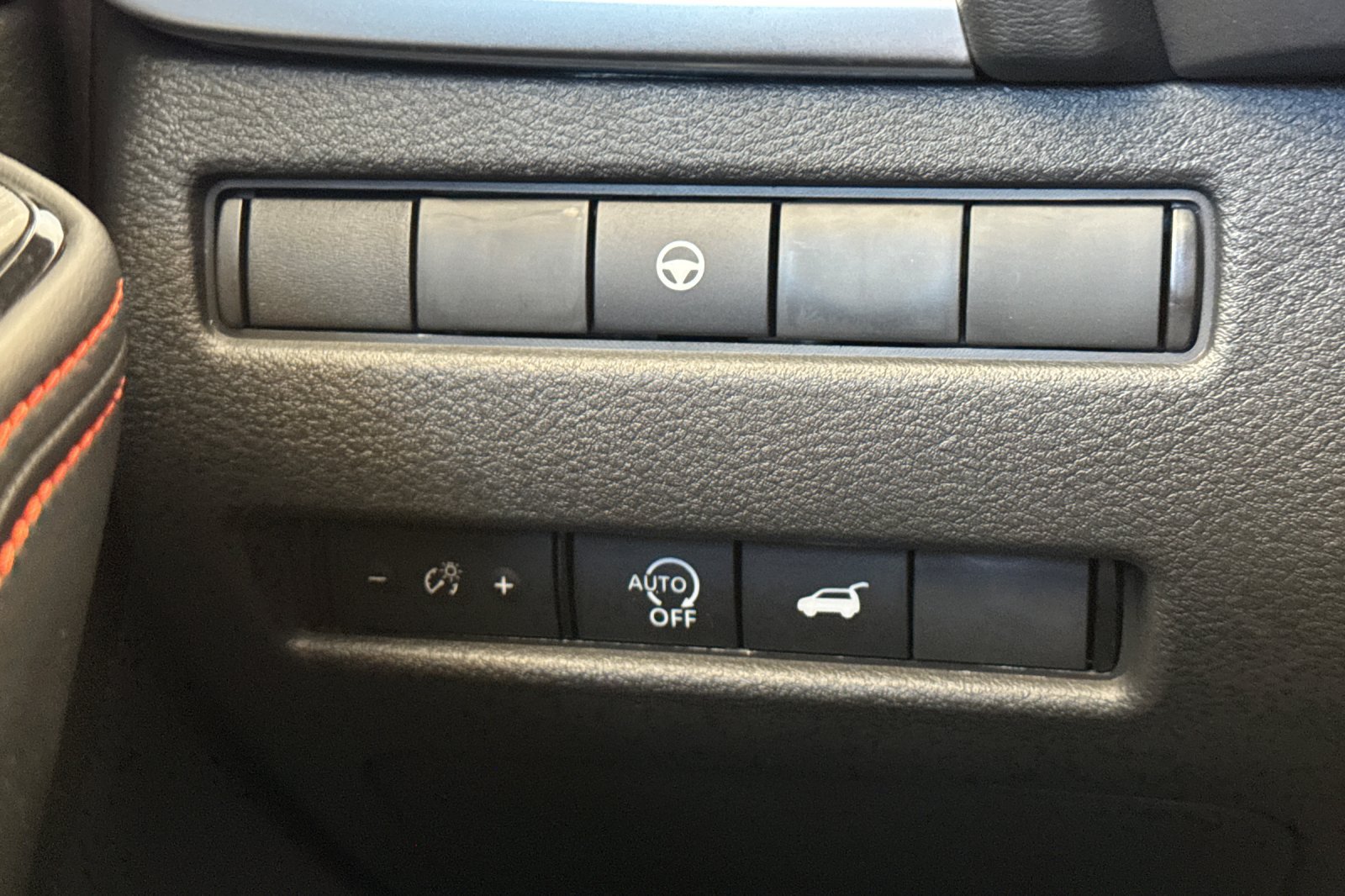 Certified 2025 Nissan Rogue SV AWD/4WD image 43