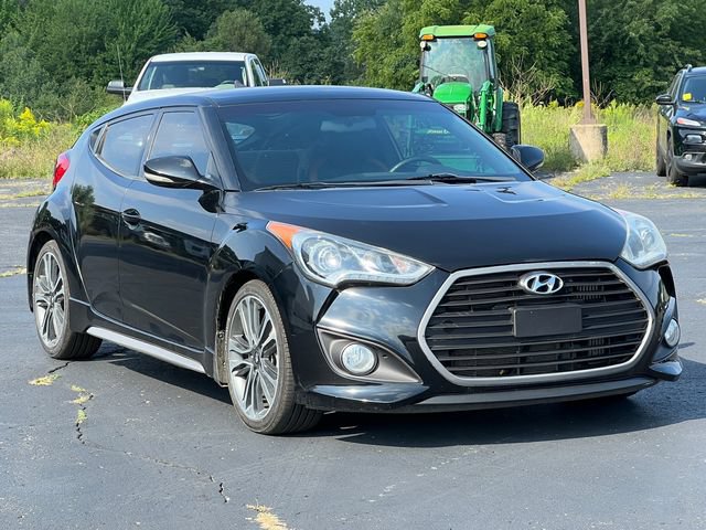 Used 2016 Hyundai Veloster Turbo w/ Option Group 04 FWD image 16