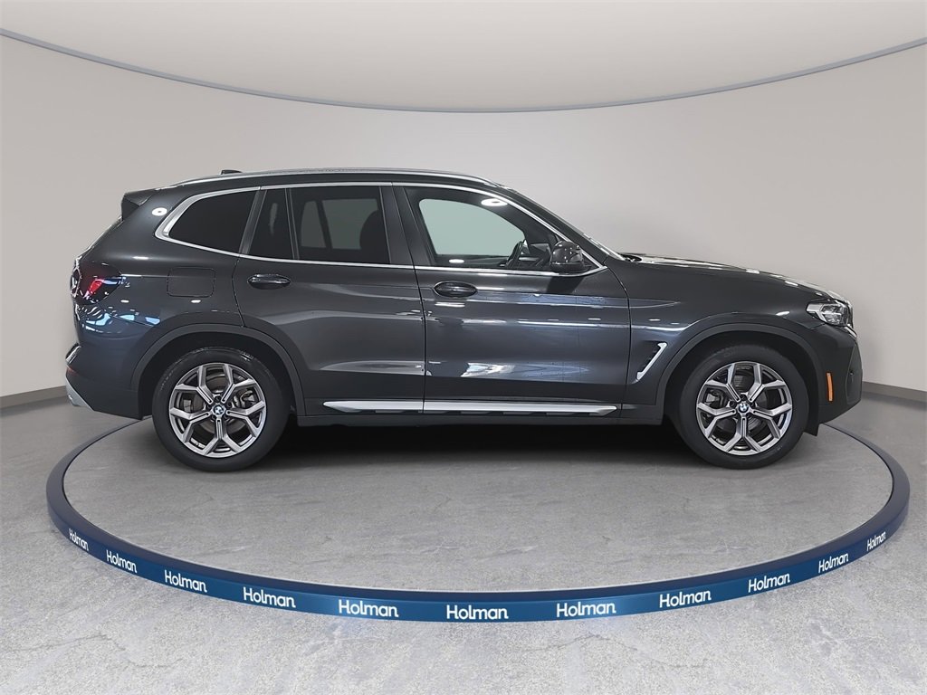 Certified 2022 BMW X3 xDrive30i w/ Premium Package 2 (ZPA) image 4