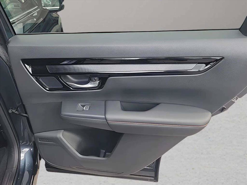 Used 2023 Honda CR-V Sport Touring image 25