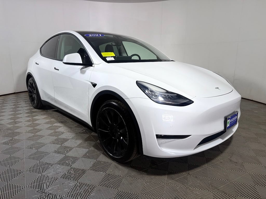 Used 2021 Tesla Model Y Long Range AWD/4WD image 9