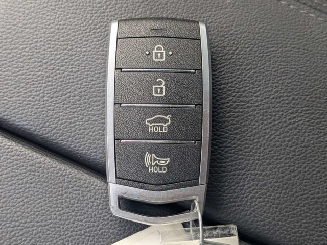 Used 2020 Genesis G80 3.8 AWD/4WD image 30