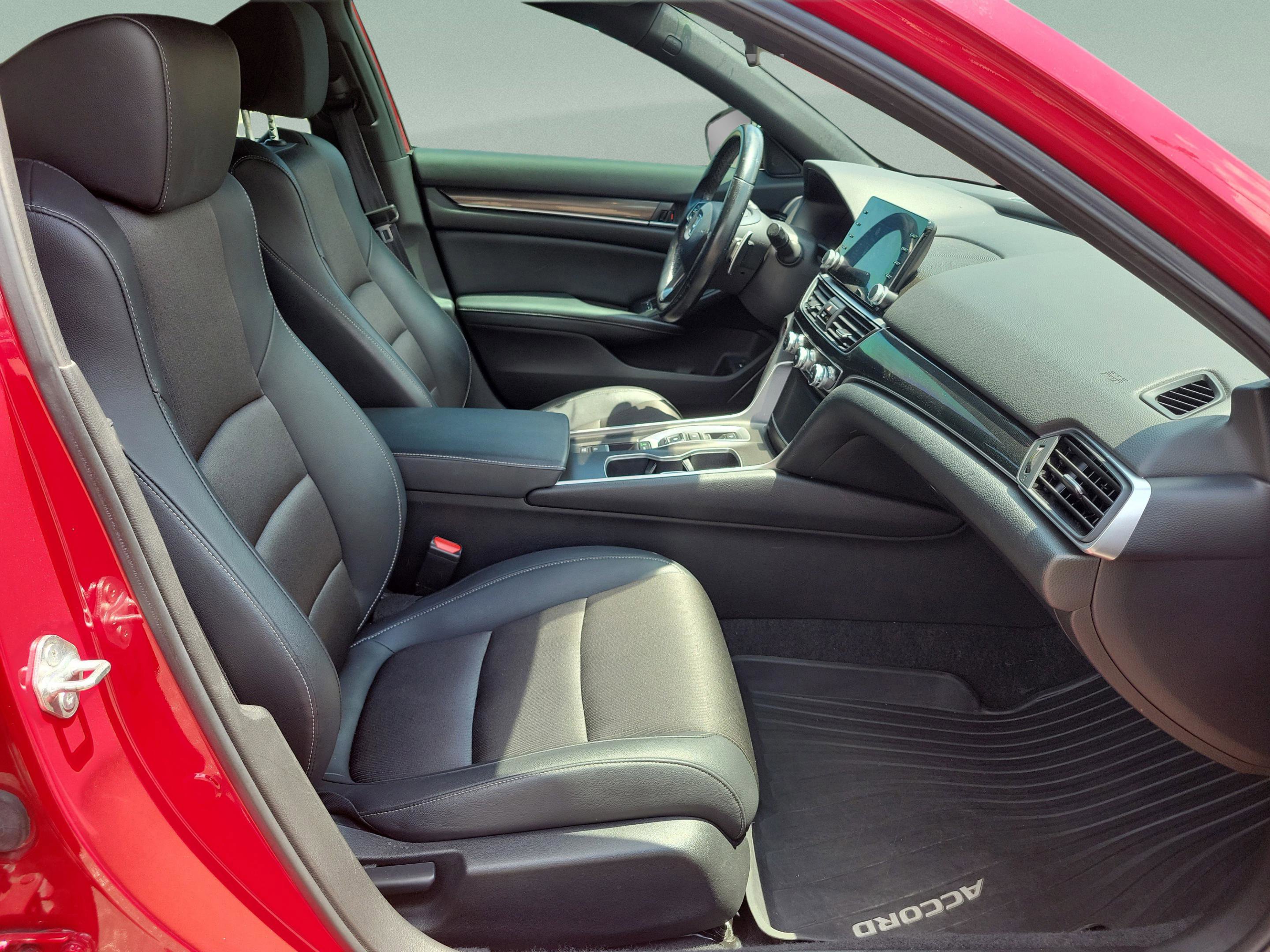 Used 2022 Honda Accord Sport image 18