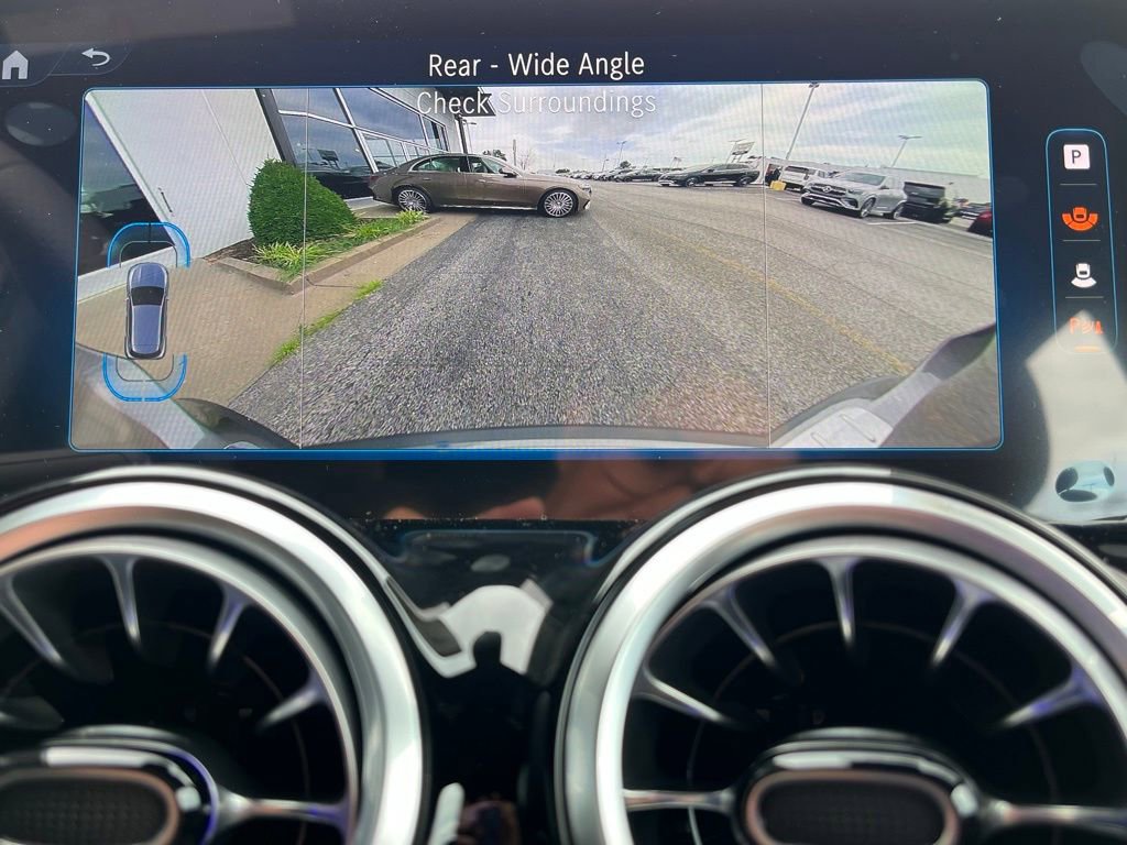 Certified 2025 Mercedes-Benz GLA 35 AMG 4MATIC image 64