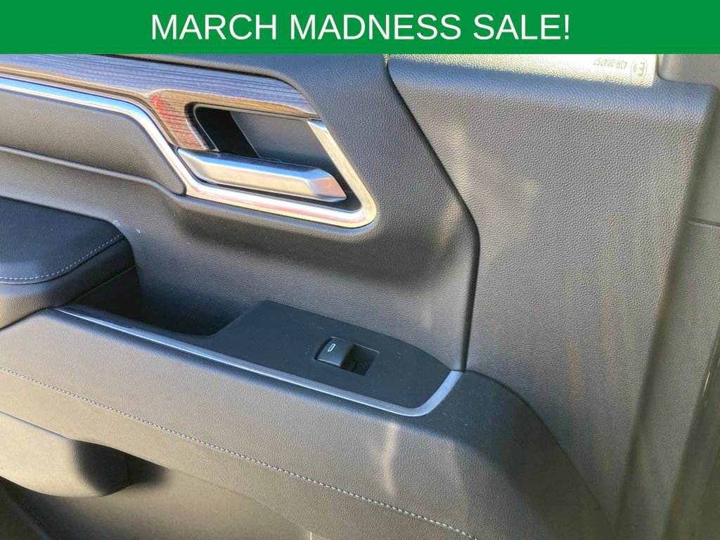 Used 2023 Chevrolet Silverado 1500 LT image 23