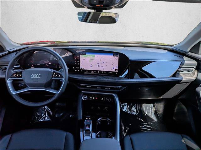 Certified 2025 Audi Q5 Premium w/ Convenience Package AWD/4WD image 13