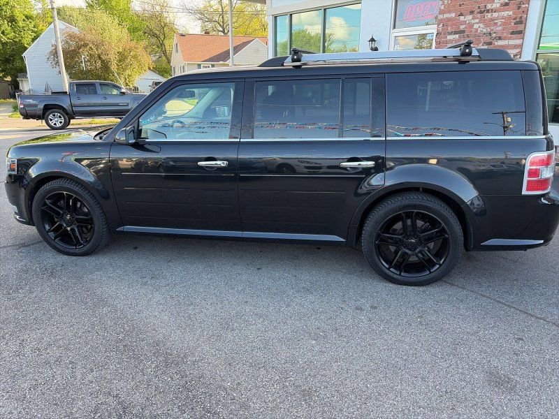 Used 2014 Ford Flex Limited w/ Equipment Group 303A AWD/4WD image 8