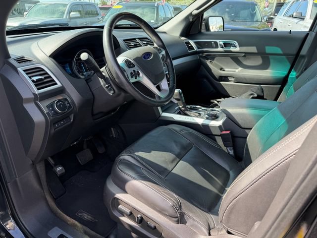 Used 2015 Ford Explorer Sport w/ Equipment Group 401A AWD/4WD image 12