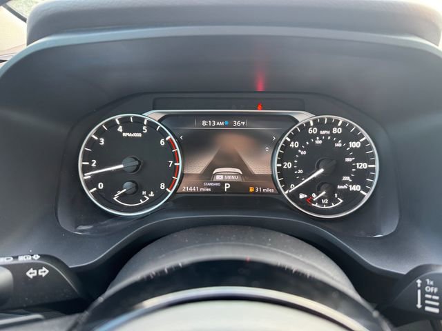 Used 2023 Nissan Rogue SV w/ SV Premium B Package image 16