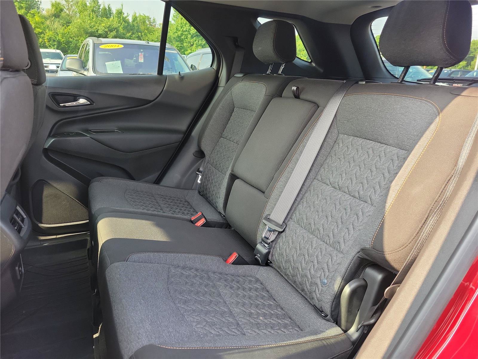 Used 2024 Chevrolet Equinox LT w/ LPO, Floor Liner Package FWD image 12