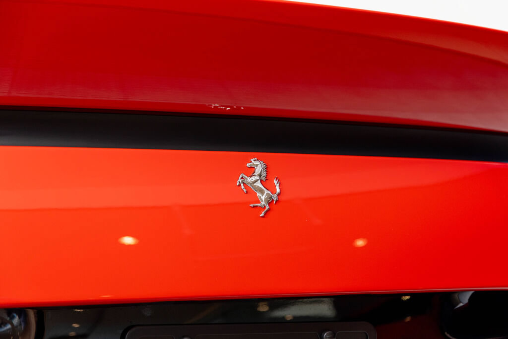 Used 2023 Ferrari 812 Competizione RWD image 2