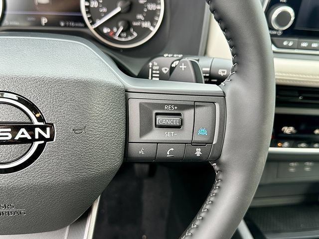 New 2026 Nissan Rogue Dark Armor AWD/4WD image 15