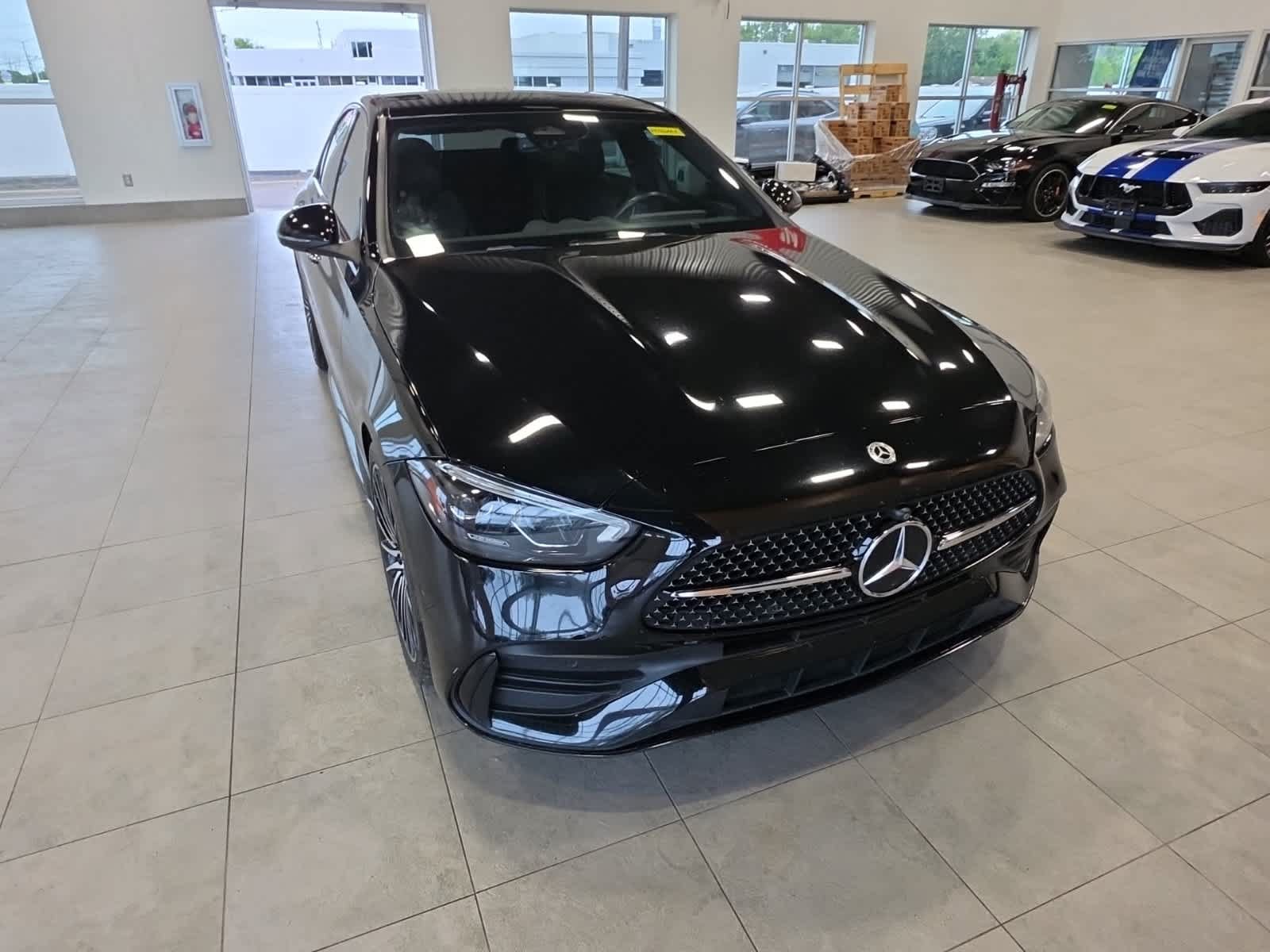Used 2023 Mercedes-Benz C 300 Sedan image 3