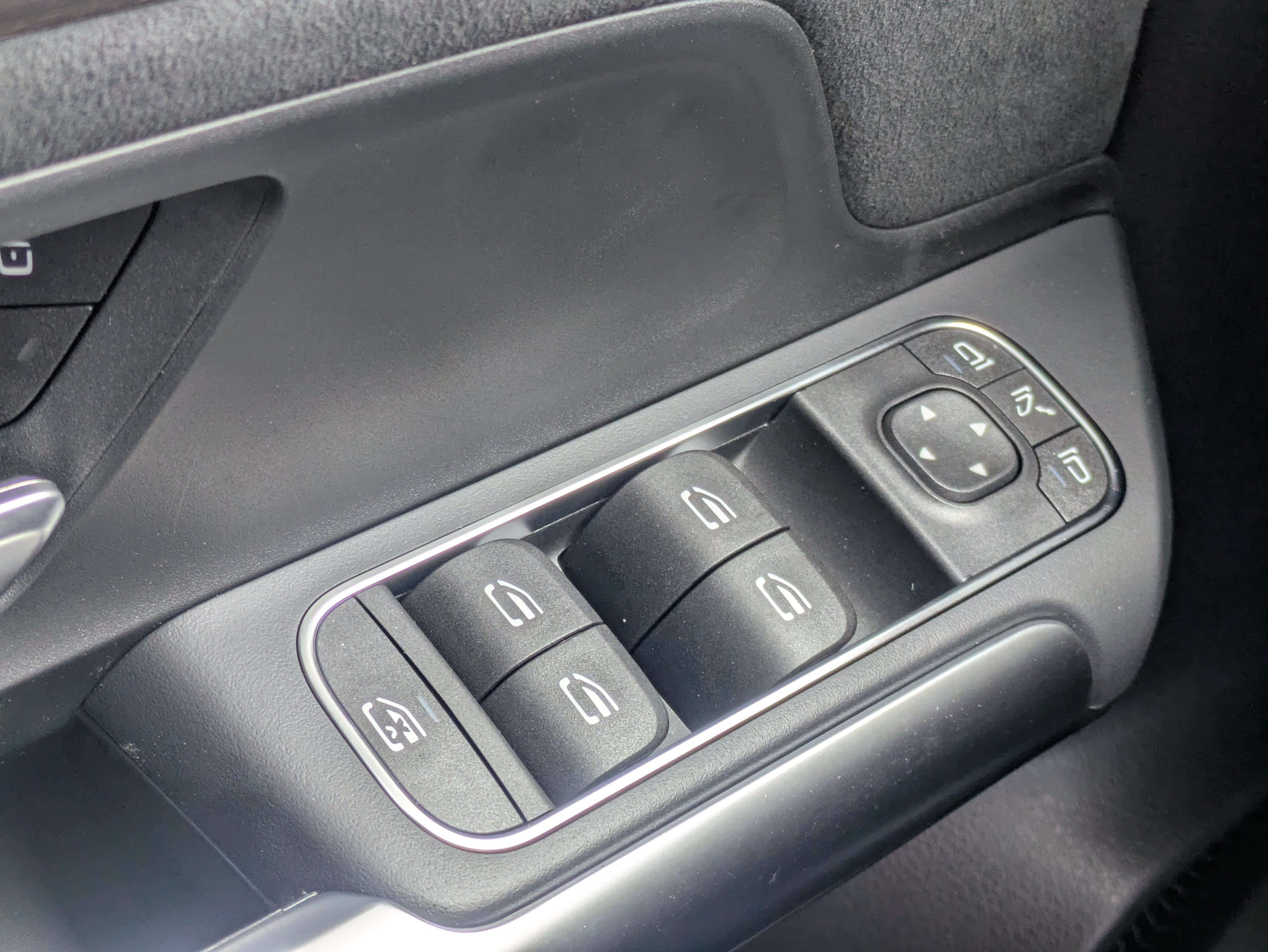 New 2026 Mercedes-Benz GLA 250 4MATIC image 24