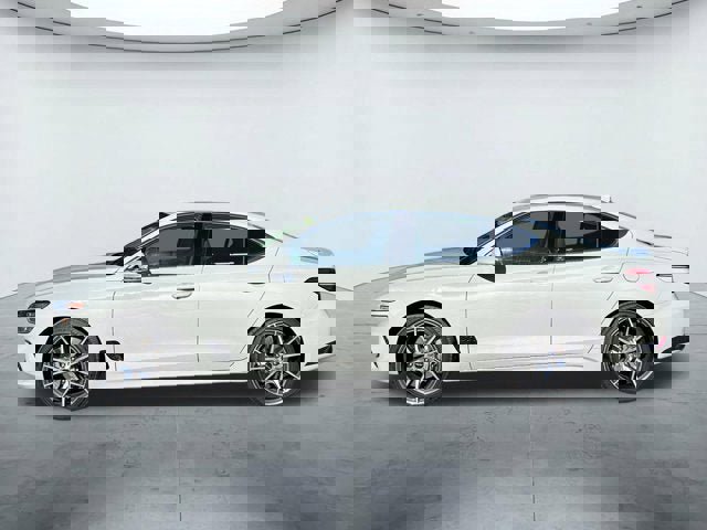 New 2026 Genesis G70 2.5T image 2