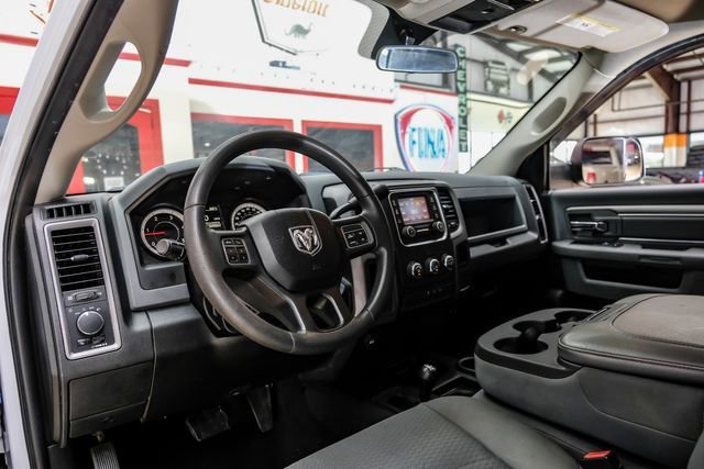Used 2018 RAM 3500 Tradesman w/ Power & Remote Entry Group AWD/4WD image 5