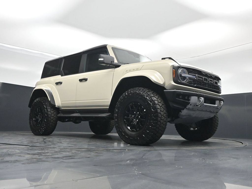 Used 2026 Ford Bronco Raptor w/ Interior Carbon Fiber Pack AWD/4WD image 3
