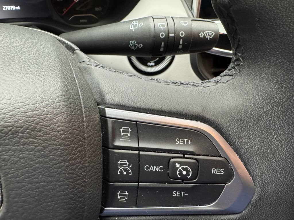 Used 2023 Jeep Compass Limited AWD/4WD image 15