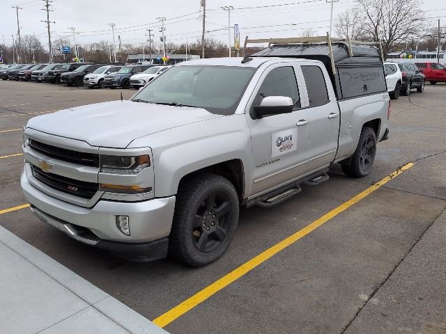 Used 2018 Chevrolet Silverado 1500 LT w/ All Star Edition AWD/4WD image 1